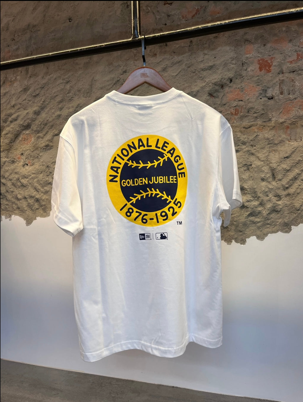 New Era MLB Retro Arch Tee Collection – COOLERA® Edition