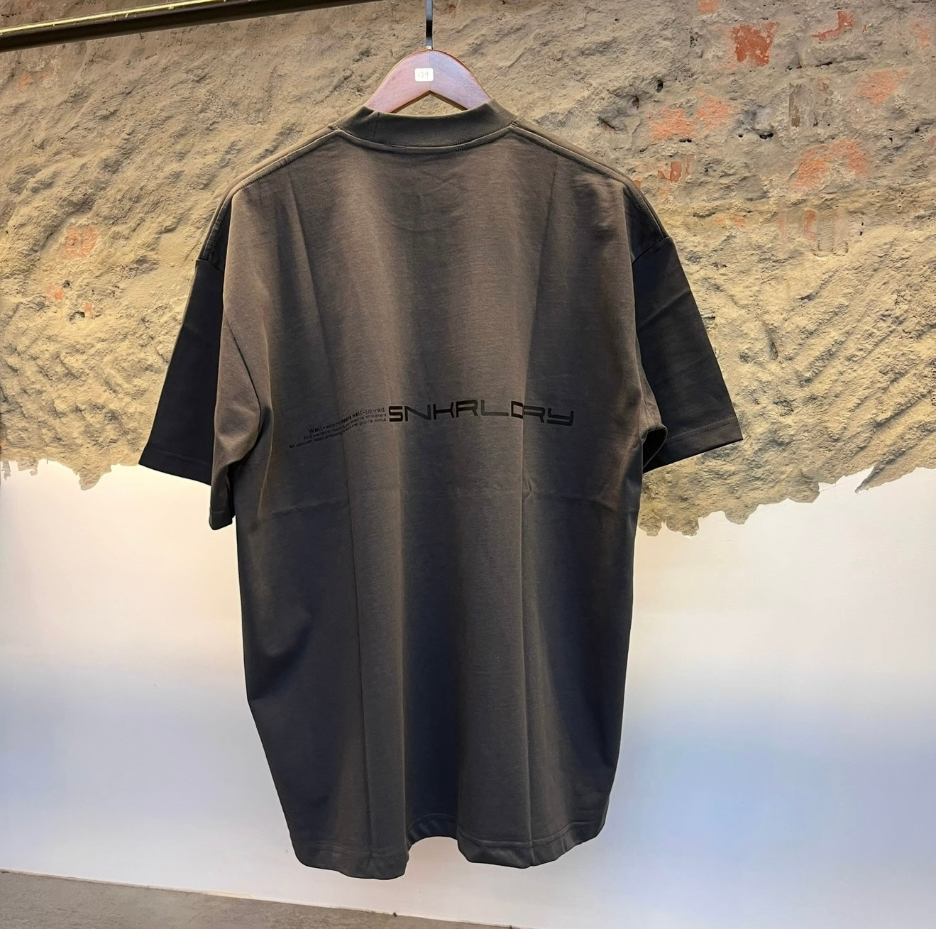 SNKRLDRY Minimal Tech Oversized Tee