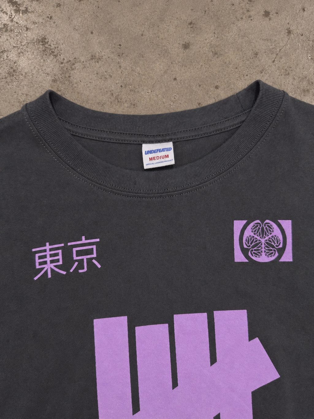 UNDEFEATED Tokyo Exclusive 5 Strike Tee – Black/Purple