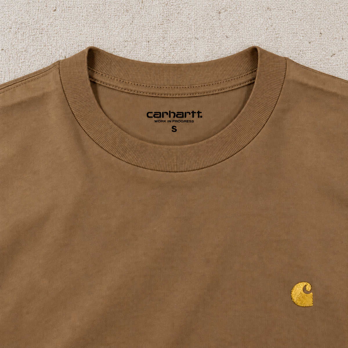 Carhartt WIP S/S Chase T-Shirt – Hamilton Brown / Gold
