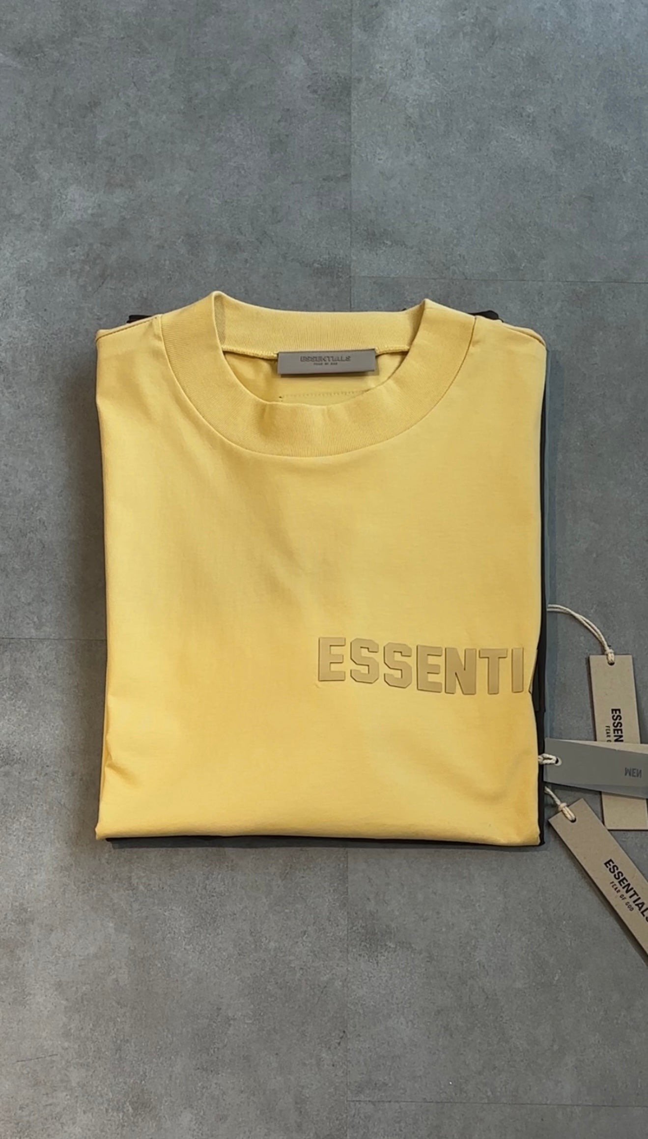 SS23 Essentials Fear of God Tee (Oversized Fit)