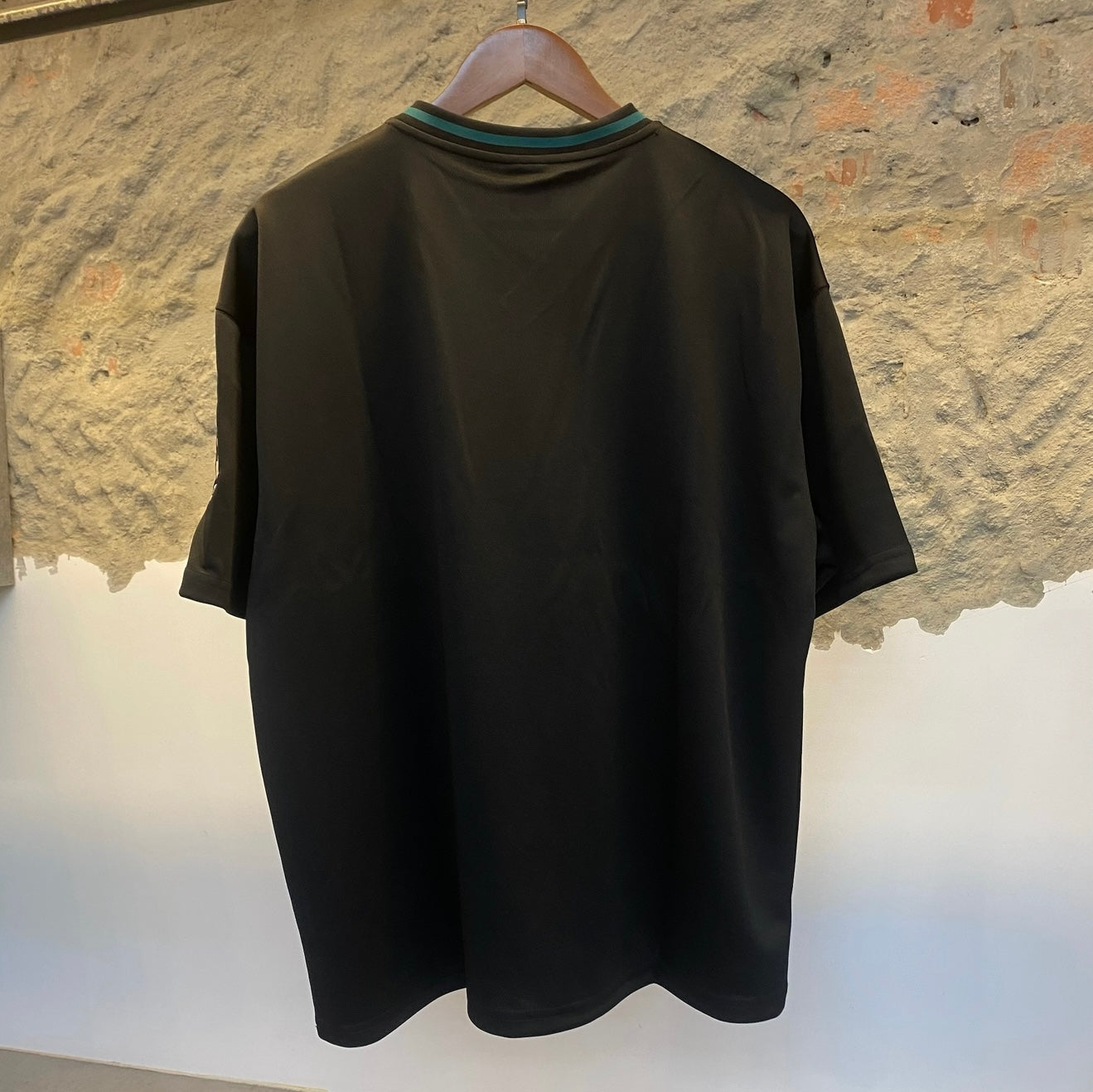 Undefeated Japan Oversized Seasonal Jersey [Limited Release]