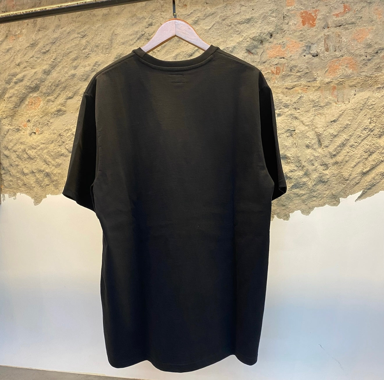 Supreme Hanes Loose-Fit Pocket Tee