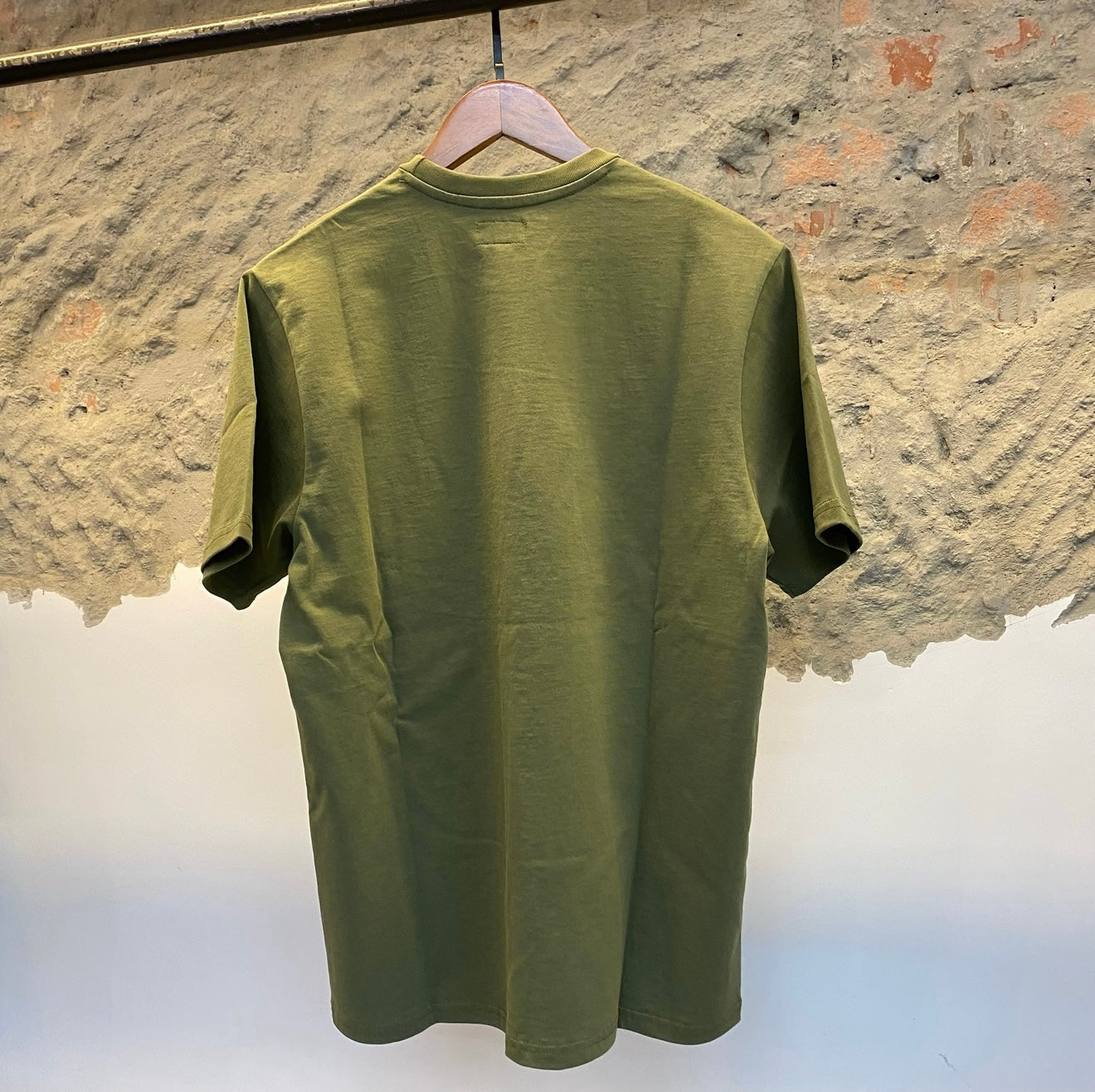 Supreme Hanes Loose-Fit Pocket Tee